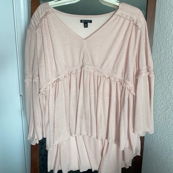 Light pink versona top - Picture 1 of 2